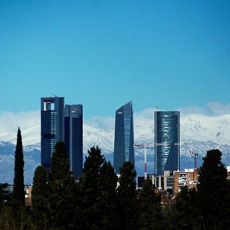Apartment Madrid Barajas Екстер'єр фото