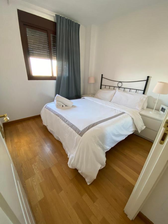 Apartment Madrid Barajas Екстер'єр фото