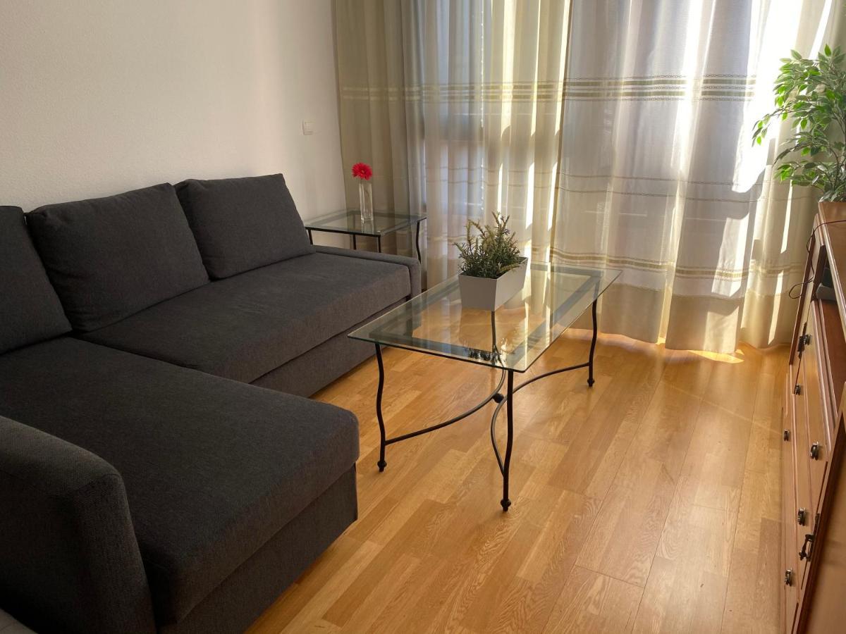 Apartment Madrid Barajas Екстер'єр фото